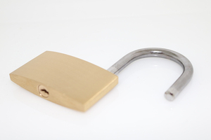 Candado de cobre pequeño de 20mm, seguro, barato, de buena calidad, para maletas, candados y llaves a granel - Product Image 5