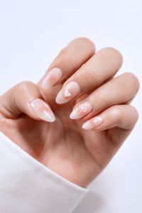 Uñas Postizas con Diseño de Lazo de Corazón, Uñas Artificiales de Longitud Media, Color Rosa Degradado Personalizado, Forma de Almendra, Estampado Dorado, Uñas de Presión ABS - Product Image 2