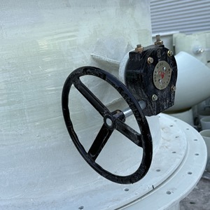 Dewei Fiberglass Air Volume Regulating Valve Butterfly Type For Ventilation Duct Fittings With Oxygen And Ammonia Corrosive - Product Image 3