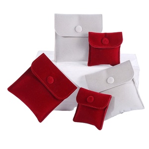 Sacs à bijoux en velours avec bouton pression personnalisé 7*7cm, sacs cadeaux de luxe pour petits bijoux, vente chaude, pochettes à bijoux en microfibre en stock - Product Image 2