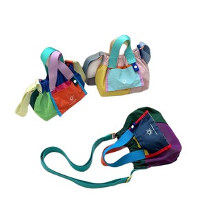Bolso Mini Tipo Cubo Colorido de 7 Pulgadas, Resistente al Agua, Vertical, Cuadrado, Bandolera para Mujer, para Uso Diario - Product Image 5