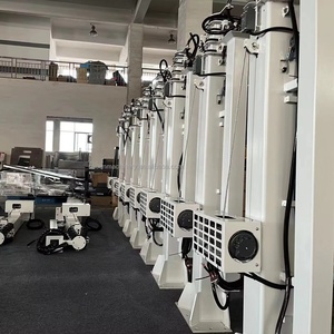Vente d'usine, poteau d'éclairage télescopique étanche et anti-poussière, prévention de la rouille et de la corrosion, mât électrique - Product Image 1