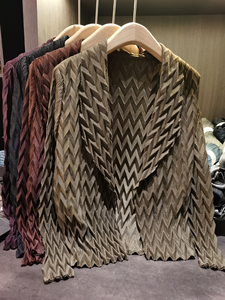 <span class=keywords><strong>Veste</strong></span> Courte <span class=keywords><strong>Femme</strong></span> Tendance de Haute Qualité à Manches Longues pour Printemps Automne – Manteau Couleur Unie Style Minimaliste Vêtement d'Extérieur Modeste - Product Image 5