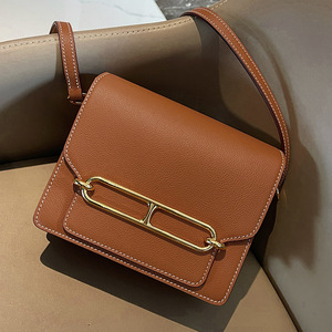 Bolso bandolera de diseñador, de cuero de vaca, estilo sillín, con diseño de nariz de cerdo, para mujer, estilo commuter, cuadrado, tipo azafata, europeo - Product Image 5