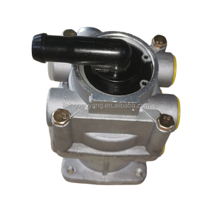 Valve de frein à air de haute qualité pour camion léger, valve de frein à pied pour engins de construction - Product Image 1