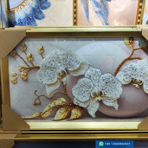 Cuadro de Pared de Porcelana de Cristal con Diseño Africano Moderno, Estilo Nórdico, con Imagen de Mujer Africana, en Negro y Dorado - Product Image 4
