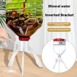 Soporte triangular de agua potable para el hogar Simple, artefacto de pesca invertido de agua mineral, utensilio casero de <span class=keywords><strong>intercambio</strong></span> de agua - Product Image 1