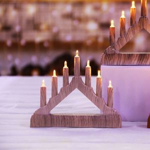 Offres Spéciales : Fournitures de Décoration de Noël – Pont de Bougies en Plastique Couleur Bois de 7L à Piles pour Ornement Festif ou Éclairage Décoratif Domestique - Product Image 3