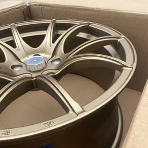 Jante en alliage formant du flux Roue en alliage de <span class=keywords><strong>voiture</strong></span> de tourisme 17 18 19 pouces 5*112 5*120 5*114.3 <span class=keywords><strong>Prix</strong></span> bon marché Couleur bronze - Product Image 4
