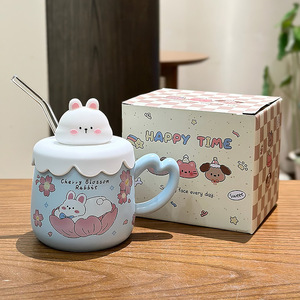 Mug en céramique avec couvercle et paille, motif lapin mignon et design de dessin animé attrayant, pour filles, usage domestique et professionnel, idéal comme cadeau souvenir d'anniversaire - Product Image 6
