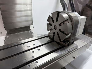 Centre CNC compact 4 axes ST VMC215 VMC315, nouveau, avec contrôleur automatique DELEM, broche BT15 - Product Image 4