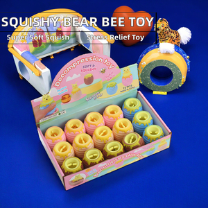 Jouets Surprise à Presser pour les Fêtes, Poppers Sensoriels Kawaii Pop-Up pour Enfants, Remplisseurs de Chaussettes de Noël et Cadeaux de Fête Festifs - Product Image 4