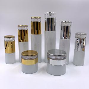 Juego de Envases de Vidrio para Cosméticos y Cuidado de la Piel, Personalizados con Serigrafía Blanca/Transparente, de Lujo, con Botella Dosificadora de Loción y Tarro para Crema - Product Image 5