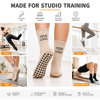 Chaussettes de Pilates personnalisées pour femmes, antidérapantes, en mélange de coton, chaussettes de fitness et de yoga avec logo, étiquette privée OEM ODM