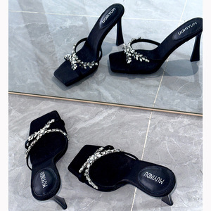 Women's Fashion Slippers 2025 Summer New Rhinestone Square Toe Temperament High Heels - Product Image 3