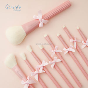 Juego <span class=keywords><strong>de</strong></span> 9 Brochas <span class=keywords><strong>de</strong></span> Maquillaje Rosadas <span class=keywords><strong>de</strong></span> Primera Calidad, con Cerdas Blancas que No se Desprenden, Mango Ligero, MOQ Bajo para <span class=keywords><strong>Venta</strong></span> al por Menor <span class=keywords><strong>de</strong></span> Productos <span class=keywords><strong>de</strong></span> Belleza <span class=keywords><strong>y</strong></span> Salones - Product Image 2