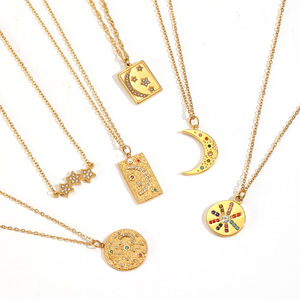 Collier en acier inoxydable avec pendentif étoile et lune pour femme, chaîne de clavicule avec diamants colorés, tendance, à porter au quotidien - Product Image 3