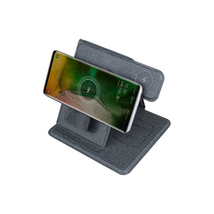 Base de Carga Inalámbrica Magnética 3 en 1 de Cuero PU OEM, Estación de Carga Rápida de 15W para Teléfono Inteligente y Reloj (CE/FCC/ROHS) - Product Image 1