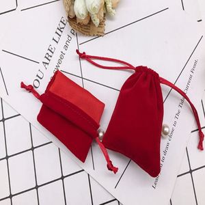 Sacs cadeaux personnalisés réutilisables en velours rouge foncé 10x15cm pour boucles d'oreilles, colliers, rangement domestique, bougies et artisanat - Product Image 5