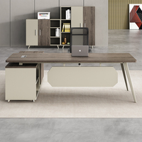 Escritorio Ejecutivo Rectangular Moderno de Lujo para CEO - Diseño Personalizable y Materiales de Alta Calidad
