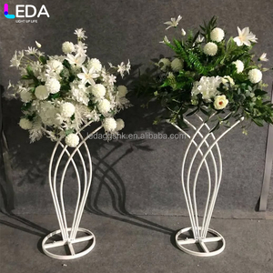 LEDA Wedding Event <b>Party</b> <b>Table</b> Decor Modern Gold Stainless Steel Crossed Metal Flower Stand - Product Image 1
