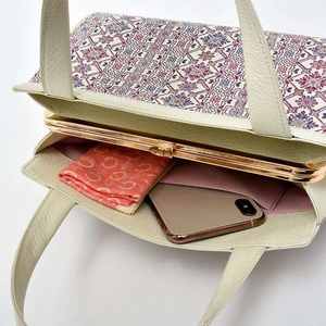 Sacs fourre-tout de luxe en cuir véritable tanné blanc femmes Design élégant Logo personnalisé beaux modèles portables toutes saisons avec soin - Product Image 3