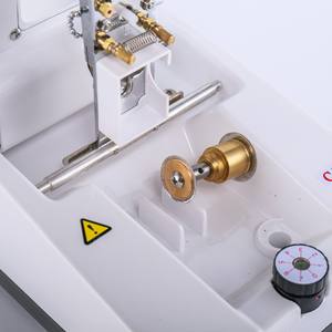 Machine à rainurer les verres Liang You 1800B pour le traitement des demi-montures, équipement de tréfilage pour lunettes - Product Image 3