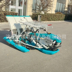 Transplanteuse à essence à 4 rangs pour la plantation du riz avec espacement et profondeur de plantation réglables - Product Image 1
