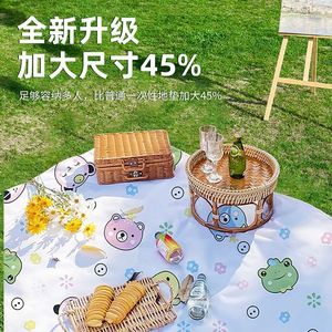 Disposable Picnic Mat Rectangular Moistureproof Portable Outdoor Camping Beach Mat Waterproof For Ground And Grass - Product Image 2