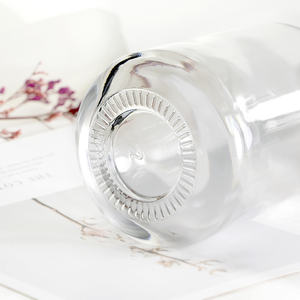 في المخزون زجاجة فارغة فاخرة من عطر القب الزجاجي الشفاف - Product Image 3