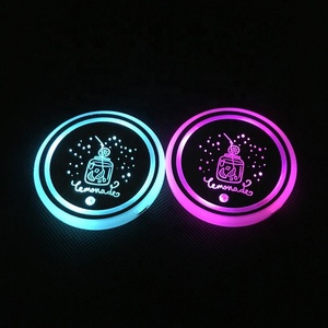 <span class=keywords><strong>Posavasos</strong></span> con Luz Ambiental LED RGB de 7 Colores para Portavasos de Auto, Alimentado por USB, 6.8CM, 28g - Product Image 6