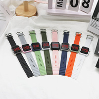 Montre numérique carrée sportive à grand écran LED en plastique, modèle 2026, pour jeunes, étudiants, enfants, unisexe, garçons et filles