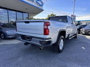 รถกระบะมือสอง Silverado 3500HD LT FWD พวงมาลัยซ้าย เบาะหนัง สีเข้ม คุณภาพดี ราคาส่ง - Product Image 5