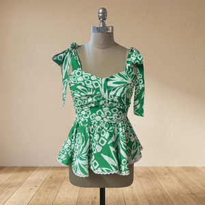 Top corto con peplum y estampado de piña para mujer con tirantes que se ajustan a la medida - Product Image 4