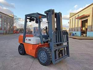 Carretilla elevadora diésel China 4T de China, transmisión automática de 3 etapas de 4,5 M para industrias agrícolas de construcción, Motor central - Product Image 3