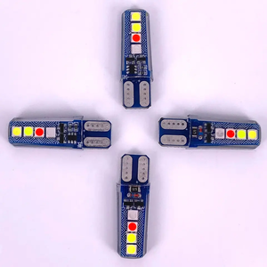Nuova Lampada Auto KLT T10 in Alluminio 12V 4 Colori con Effetto Acqua Scintillante 3030 8SMD Universale per Auto e Moto, Luce Targa - Product Image 3