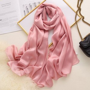Sciarpa in <span class=keywords><strong>Seta</strong></span> Sintetica Bianca per Pittura, Colori Tinta Unita, Lunga, Stile Musulmano, Hijab in <span class=keywords><strong>Seta</strong></span> Liscia, Vendita all'Ingrosso 2025, Miglior Prezzo - Product Image 4
