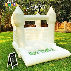 Château <span class=keywords><strong>gonflable</strong></span> blanc pour bébé <span class=keywords><strong>de</strong></span> 10 pieds x 8 pieds avec fosse à balles, structure <span class=keywords><strong>de</strong></span> <span class=keywords><strong>jeu</strong></span> <span class=keywords><strong>gonflable</strong></span> blanche, équipement <span class=keywords><strong>de</strong></span> <span class=keywords><strong>jeu</strong></span> souple - Product Image 3