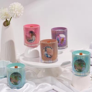 Vela perfumada de lujo sin humo de cera de soja para decoración del hogar con diseño de columna romana Retro al por mayor - Product Image 5