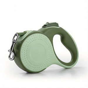 Correa retráctil automática para perros pequeños y medianos, incluyendo Teddy y Pomerania. - Product Image 1
