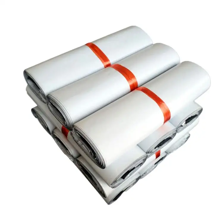 ถุงบรรจุภัณฑ์ขนาดเล็กสำหรับการขนส่งด่วนเหมาะสำหรับกระโปรงกางเกงแขนสั้นส่งแพคเกจสีขาว