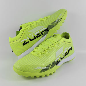 Chaussures de football personnalisées en gros, nouveau design, tige en microfibre, semelle intermédiaire en EVA, semelle en caoutchouc, doublure en mesh, fabriquées en Chine - Product Image 1