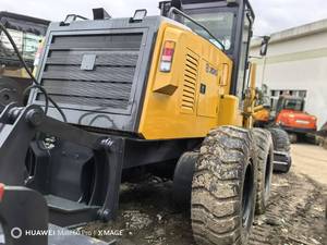 Motoniveladora Usada Oficial GR215 CAT de 215HP con Motor y Bomba en Venta - Product Image 5