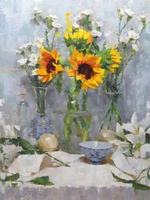 Bouquet de fleurs aux couleurs riches, huile sur toile : Fleurs corailles dans un vase cobalt, coups de pinceau texturés sur toile marron chaud
