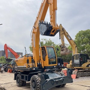 รถขุดล้อยางฮุนได รุ่น 210W-9 ผลิตในเกาหลีใต้ รถขุดฮุนไดมือสอง รุ่น 210 รถขุดล้อยาง 210W-7 210 ในเซี่ยงไฮ้ ประเทศจีน - Product Image 2