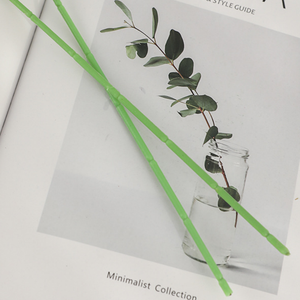 Caja <span class=keywords><strong>de</strong></span> Regalo con Diseño <span class=keywords><strong>de</strong></span> Cascada <span class=keywords><strong>de</strong></span> Rosas Rojas Artificiales, Famosa en Internet, para Uso en Emergencias, Regalo <span class=keywords><strong>de</strong></span> San Valentín o Boda - Product Image 3