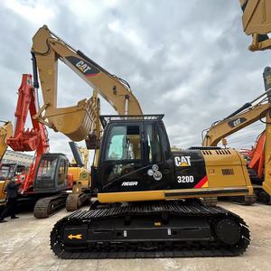 Excavadora de orugas hidráulica usada Cat 320D 320D2 320BL 320C 320CL 320GC con buenas condiciones de trabajo en stock - Product Image 2