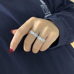 Bague en or massif 18 carats Xinfly avec diamant naturel taille baguette et rond de 0,50 carat, bijou géométrique classique pour mariage et soirée - Product Image 4