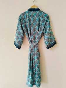 Robe kimono en soie pour femme, imprimé floral bohème, col en V, manches trois quarts, coupe ample, respirante, tissée, pour l'été, longueur midi - Product Image 3