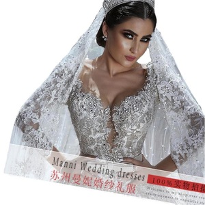 Nouvelles Robes de Mariée 2023 Style International – Robes de Mariée en Dentelle à Manches Longues Personnalisées pour les Marchés Transfrontaliers Africains - Product Image 4